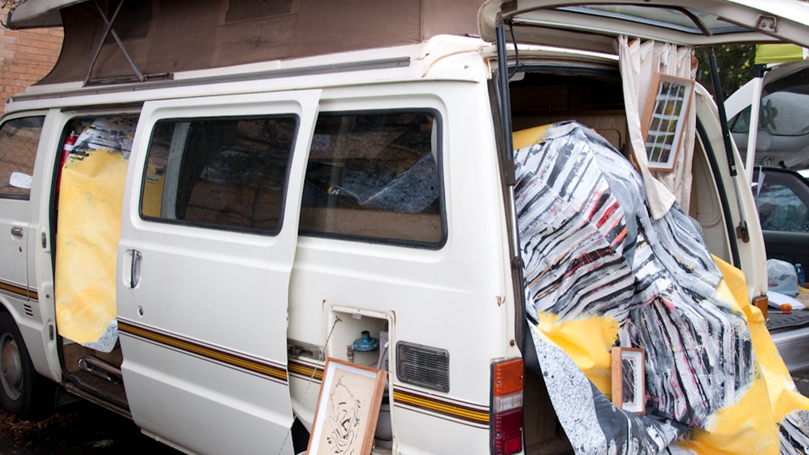 DAS BOOT: Artist Car Boot Fair